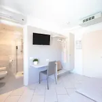 Madison Hotel