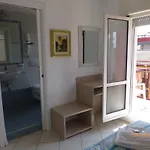 Отель Madison 3*