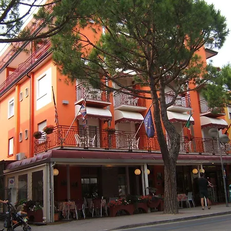 Madison Ξενοδοχείο 3*