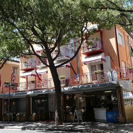 麦迪逊酒店 3* 利多迪迪耶索洛