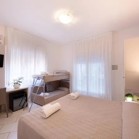 Madison Hotel Lido di Jesolo