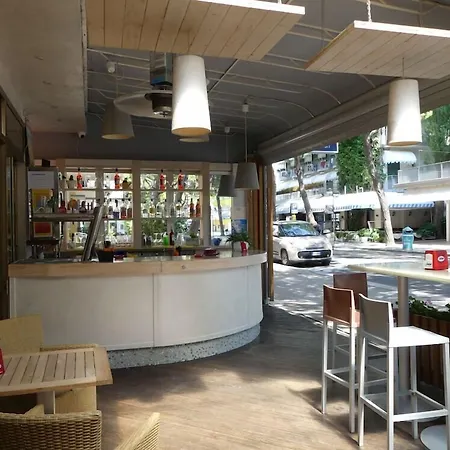 Madison ホテル リド・ディ・イエゾロ