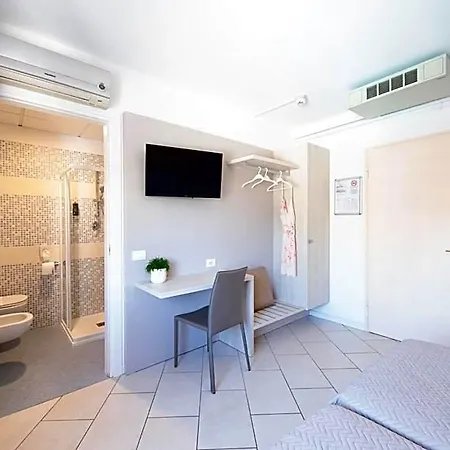 Hotel Madison 3*