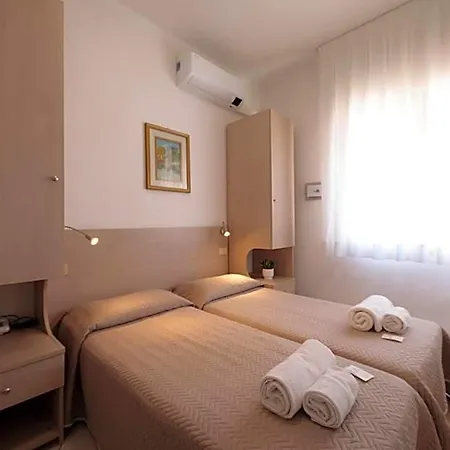 Szálloda Madison 3*