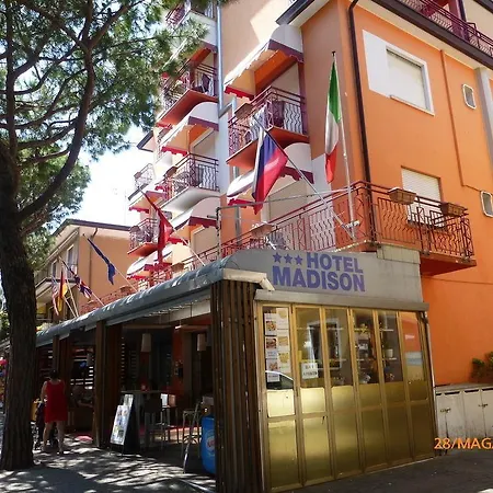 麦迪逊酒店 酒店